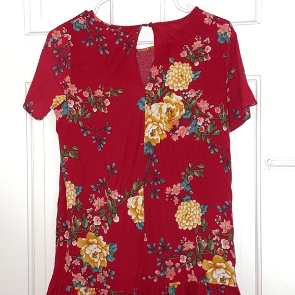 3 for $15 Forever 21 Red Floral Dress - Picture 4 of 8
